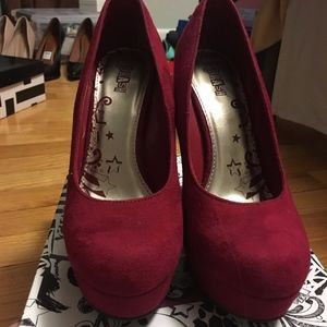 Bright Red/Burgundy Pumps